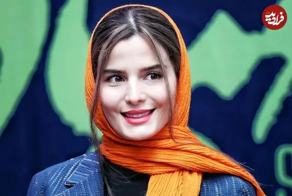 عکس| سفر زمان؛ تیپ و چهرۀ «غزاله اکرمی» (سوجان) در تمرین تیم بولینگ هنرمندان