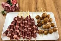 (ویدئو) فرآیند پخت یک غذای خوشمزه برلینی با 300 گرم دل مرغ
