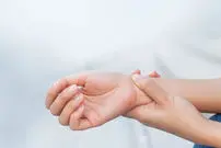 رازهایی که مچ دست درباره سلامت شما فاش می کند! + اینفوگرافیک