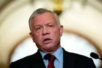 عکس| سفر زمان؛ «ملک عبدالله دوم» پادشاه اردن در یک کنفرانس مطبوعاتی؛ سال 1379