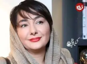 عکس| سفر زمان؛ تیپ و چهرۀ خاص «هانیه توسلی» در تئاتر «پروفسور بوبوس»؛ 16 سال قبل