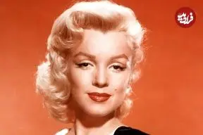 عکس| سفر در زمان؛ «مرلین مونرو» در 26 سالگی و در خانه‌اش؛ سال 1330