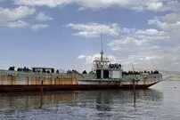 ببینید| پس از سال‌ها انتظار؛ آب دریاچه ارومیه به کشتی آرتمیا رسید