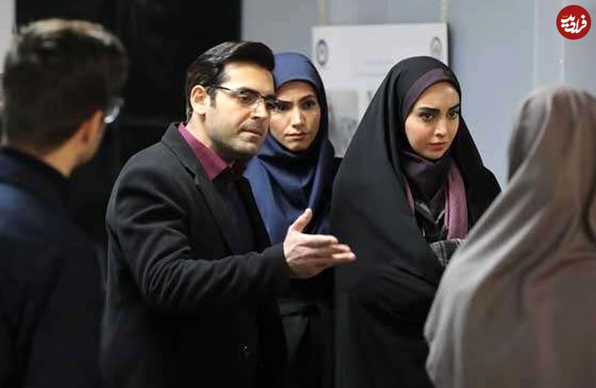 عکس| سفر زمان؛ «جواد جوادی» (بچه مهندس4) و همسرش «ندا دیبا» در جشنواره فجر
