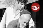 عکس| سفر زمان؛ پیرمرد تهرانی در حال پر کردن کوزه از آب چاه؛ سال 1340