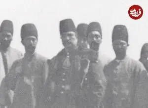 عکس| سفر زمان؛ عکس یادگاری «ناصرالدین شاه و درباریان» در علی‌آباد قم