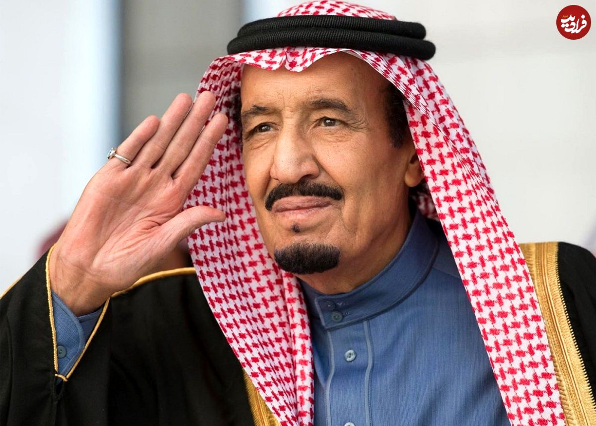 عکس| سفر در زمان؛ «ملک سلمان پادشاه عربستان» در فرودگاه تونس؛ سال 1378