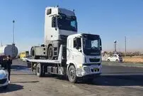 ببینید| سقوط خودروی از روی تریلی خودروبر در بزرگراه؛ ترافیک سنگین و اختلال گسترده در تردد