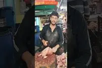 (ویدئو) این استاد هندی سریع ترین برش زن مرغ در جهان است!