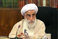 عکس؛ سفر به تاریخ؛ گفتگوی «آیت‌الله جنتی» با دختر اروپایی؛ سال 1371