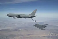 تصاویر؛ هر آنچه باید درباره بمب افکن B-2 آمریکا بدانید