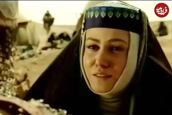 عکس؛ سفر زمان؛ ژست «همسر وهب نصرانی» (سریال مختارنامه) در کنار «برج ایفل»