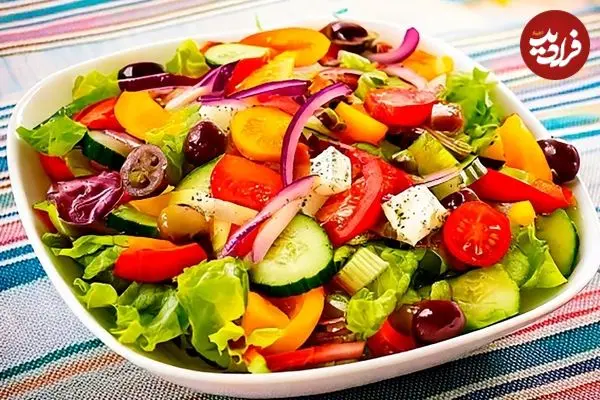 ببینید؛ طرز تهیه یک سالاد یونانی؛ یک جدید و خوشمزه