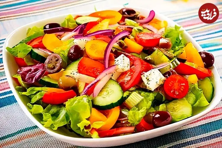 ببینید؛ طرز تهیه یک سالاد یونانی؛ یک جدید و خوشمزه