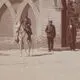 عکس| سفر زمان؛ سربازان قاجاری جلوی در سفارت انگلیس؛ 140 سال قبل