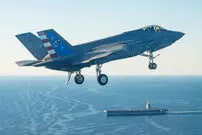 ببینید| جنگنده F-35C برای نخستین بار روی ناو هواپیمابر جان اف. کندی آمریکا فرود آمد