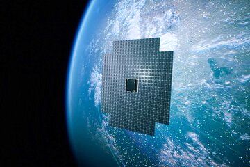 تبدیل موبایل‌ معمولی به تلفن همراه ماهواره‌ای با این ماهواره غول‌پیکر