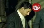 عکس| سفر به تهران قدیم؛ میوه‌فروش دوره‌گرد در بازار تهران؛ 59 سال قبل