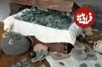 عکس؛ کشف کوه جواهرات ۳۸۰۰ ساله یک خانواده