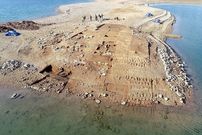 (تصاویر) پدیدار شدن شهر باستانی ۳۴۰۰ ساله پس از کاهش سطح آب پشت سد موصل