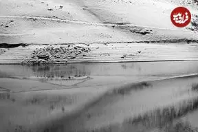 آب یک سد کشور یخ بست