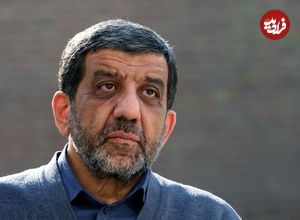 عکس؛ سفر در زمان؛ «روزی که عزت الله ضرغامی از دست سرلشکر فیروزآبادی درجه سرداری گرفت»