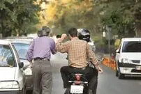 (ویدیو) لحظه سرقت موبایل هنگام صحبت کردن