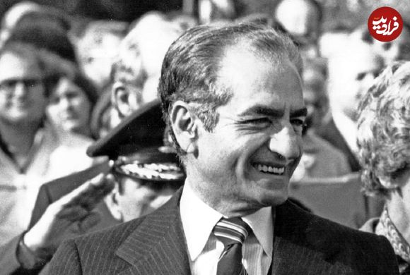 عکس؛ سفر در تاریخ؛ «محمدرضا پهلوی» در حال تست جنگنده فانتوم F-4؛ سال 47