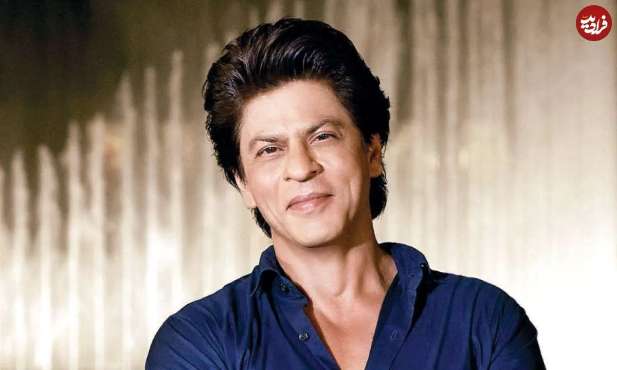 عکس| سفر در زمان؛ «شاهرخ خان» در حال بازگشت به هتل اقامت اش در امریتسار؛ سال 1382