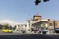 عکس| سفر به تاریخ؛ خودروهای کلاسیک در حال عبور از میدان مخبرالدوله تهران؛ سال 48