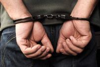 ببینید؛ لحظه دستگیری دزد موتور سوار توسط مردم پشت چراغ قرمز! 