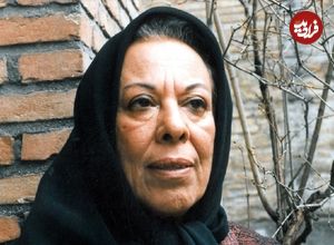 عکس؛ سفر در زمان؛ «سیمین دانشور 8 ساله در کنار پدر، برادران و خواهران»؛ سال 1308