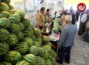 عکس| سفر به ایران قدیم؛ هندوانه‌فروش‌های نیشابوری در دوران مظفرالدین شاه