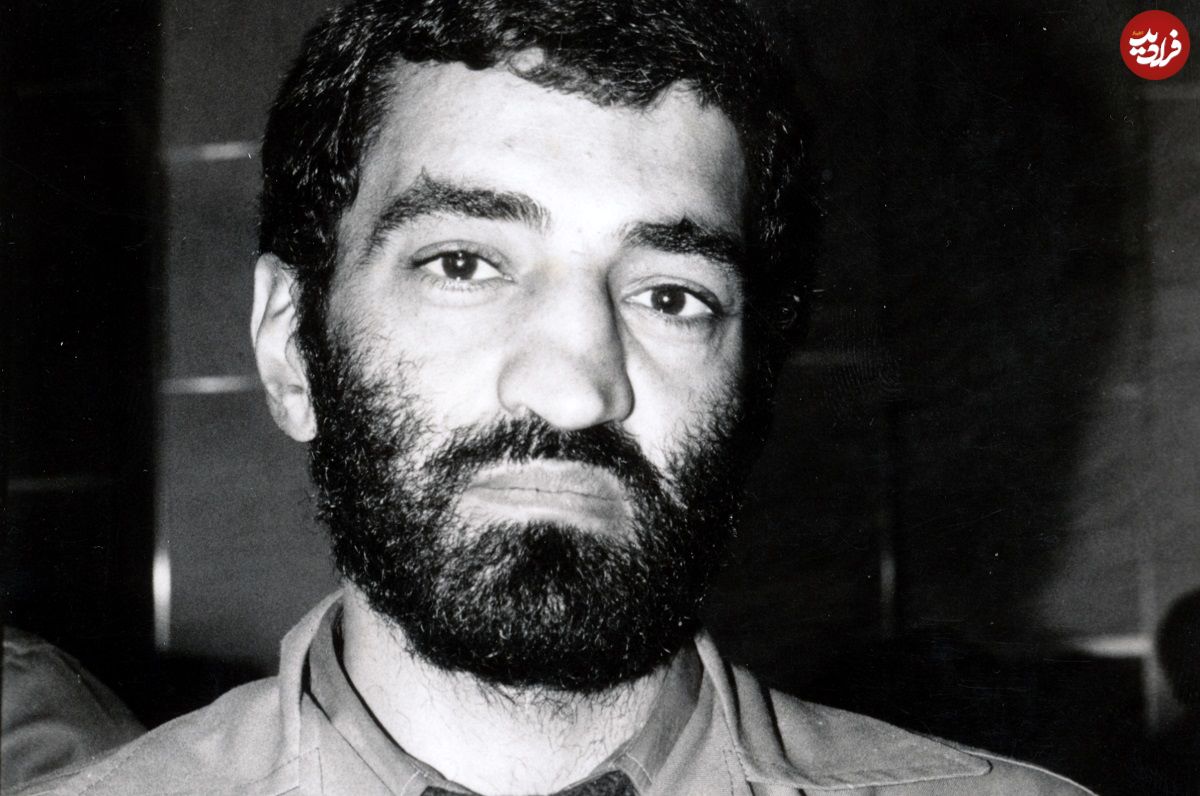 عکس؛ سفر در زمان؛ «سرلشکر رحیم صفوی در کنار احمد متوسلیان» در یک جلسه نظامی؛ سال 60