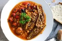 اگر زمان ندارید، خورش قیمه بادمجان را با گوشت تکه ای نپزید