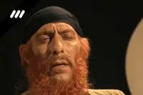 عکس| سفر در زمان؛ «ابوباسل» سریال بیگانگان در پشت صحنه یک فیلم کوتاه؛ سال 98