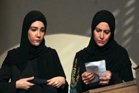 عکس؛ سفر به تاریخ؛ عکس یادگاری «طوبی و غزاله» در پشت صحنه سریال «طوبی»