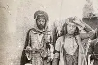 عکس| سفر به ایران قدیم؛ «رقاص‌ها و نوازنده‌ها» در یکی از روستاهای ایران در عهد قاجار