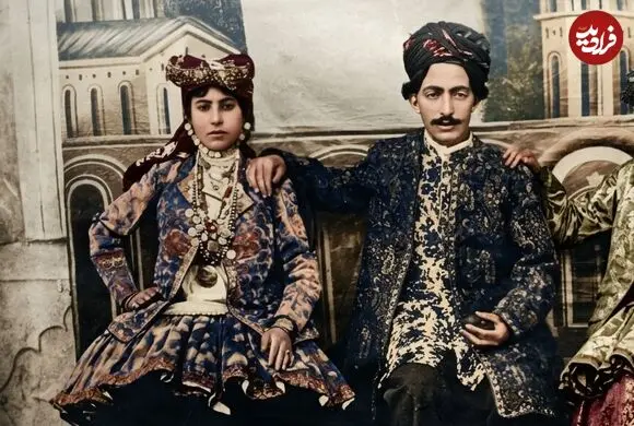 تصاویر| سفر به عصر قاجار؛ از «رقاص عروسی» تا «زن‌های تهرانی در تکیه‌دولت»