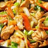 ببینید| طرز تهیه یک غذای ساده با 2 سینه مرغ