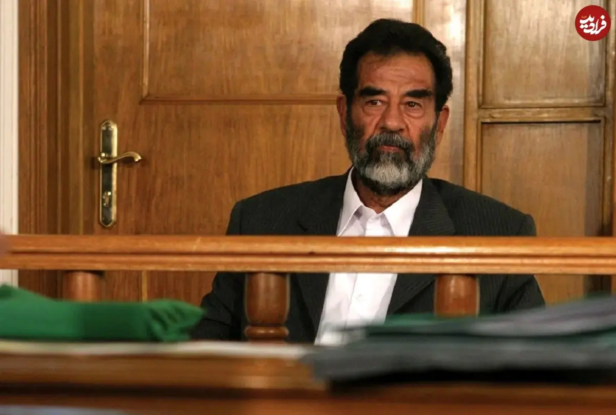 عکس| سفر در زمان؛ «صدام حسین» با ظاهر متفاوت در اجلاس سران عرب در بغداد؛ سال 1369