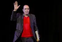 عکس| سفر زمان؛ ایرج خواجه امیری در کنار عارف و گلپا و در یک دورهمی؛ دهه 50