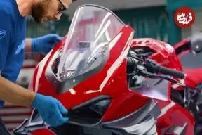 ببینید| مراحل ساخت موتور سیکلت قدرتمند و اسپرت دوکاتی سوپرلجرا در ایتالیا