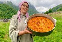 ببییند| غذای روستایی در آذربایجان؛ پخت پای با گوشت بره و سیب زمینی در طبیعت