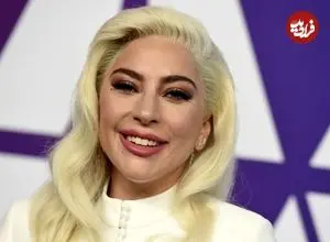 عکس| سفر در زمان؛ «لیدی گاگا 23 ساله» در حال اجرا در تورنتو؛ سال 1388