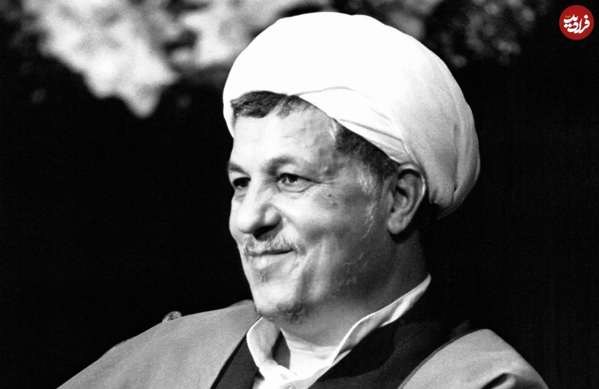 عکس؛ سفر در زمان؛ «هاشمی رفسنجانی و رهبر انقلاب» در یک مراسم سیاسی؛ سال 1364