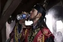 عکس| سفر به تاریخ؛ عکس یادگاری اعضای دربار «گوگوریو» در پشت صحنه سریال «جومونگ»