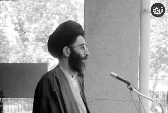 عکس| سفر زمان؛ «رهبر شهید» در 13 سالگی و در کنار برادران؛ سال 1331