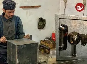 ببینید| مراحل شگفت انگیز ساخت یک گاو صندوق فلزی توسط استاد پاکستانی