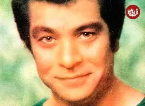 عکس| سفر در زمان؛ «بهروز وثوقی» و «عباس کیارستمی» در یک مراسم در آمریکا؛ سال 79